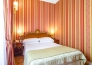 14 HOTEL GAMBRINUS   ROMA