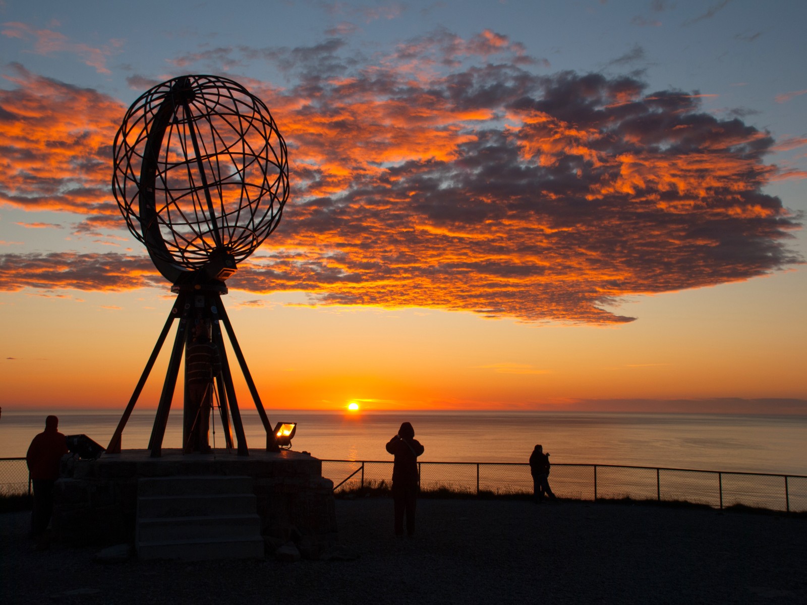best time to visit north cape norway