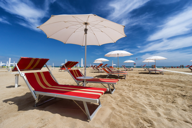 hotel jolie   riccione 00